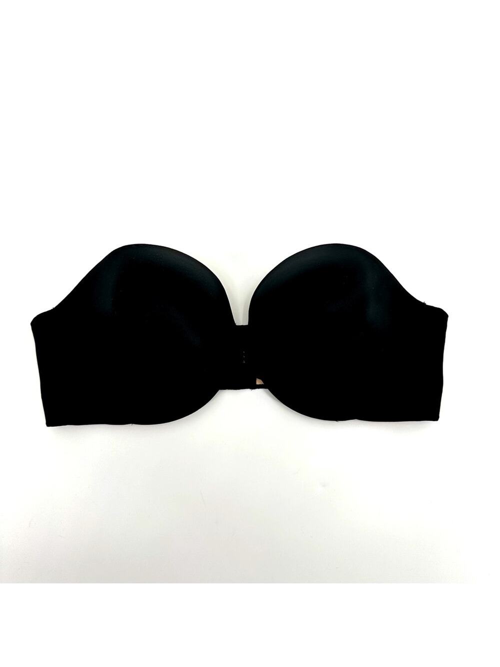 Victoria’s Secret Biofit Strapless Bra in black Size 40C